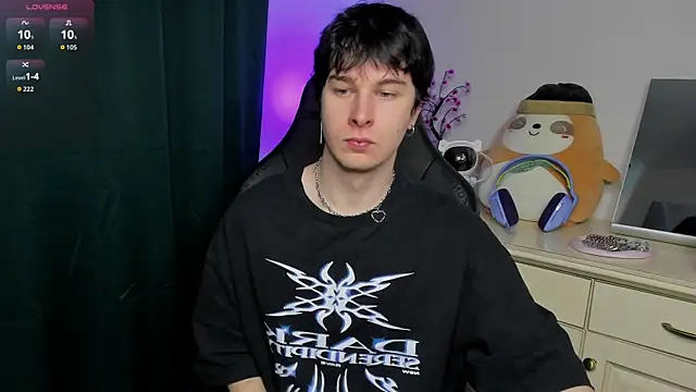 Vincent Strong online show from February 25, 7:41 am