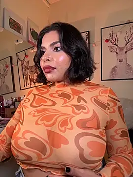 GigiiStone online show from February 4, 11:44 pm