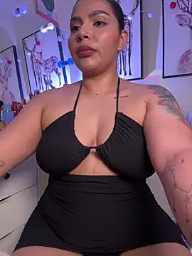 GigiiStone online show from March 3, 2:13 pm