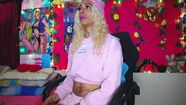 flaquita corall online show from October 22, 1:05 am