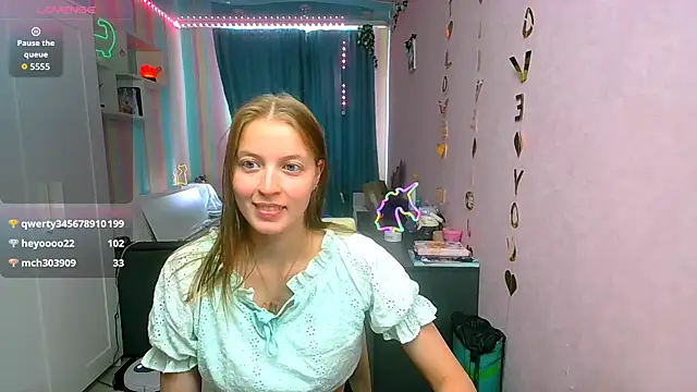   Aphrodita  wow   online show from September 20, 8:52 am