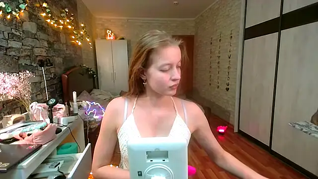   Aphrodita  wow   online show from February 21, 3:47 pm