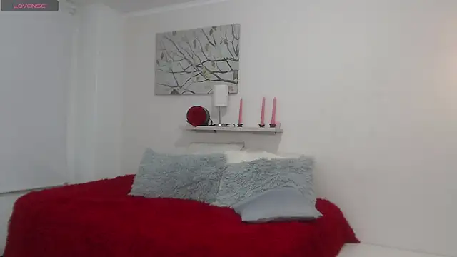 sofia perez    online show from May 25, 8:18 pm