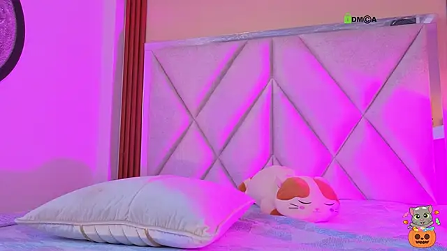 Happy tits online show from October 24, 7:24 pm