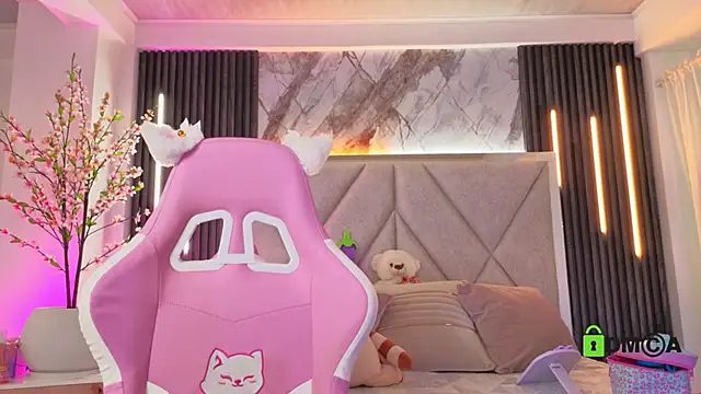 Happy tits online show from June 4, 2:11 pm
