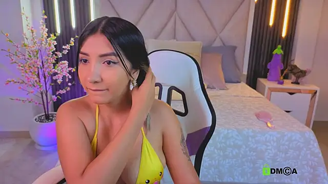 Happy tits online show from November 18, 4:32 pm