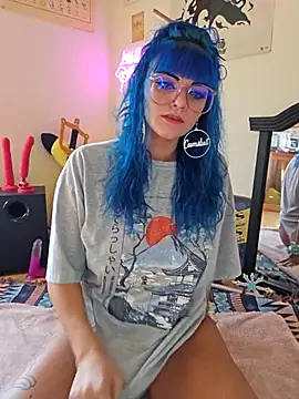 anyalikestosuck online show from September 24, 4:35 pm