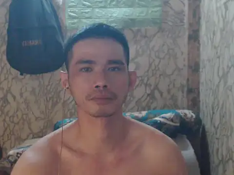 Snapshot of x0x-Philip-x0x chatting on September 19, 11:25 am x0x-Philip-x0x online show from September 19, 11:25 am