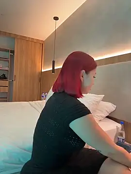 zafiro mo0n online show from April 5, 10:38 pm