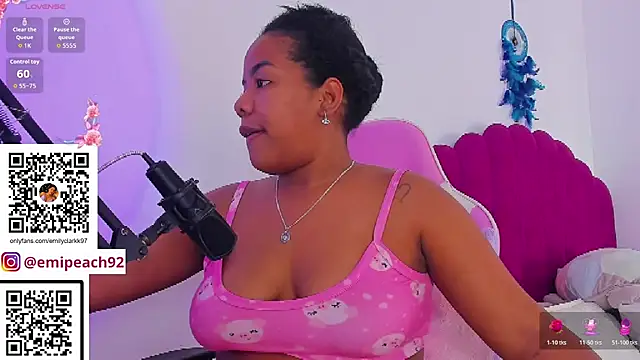 samanthaabloom online show from May 20, 5:54 pm