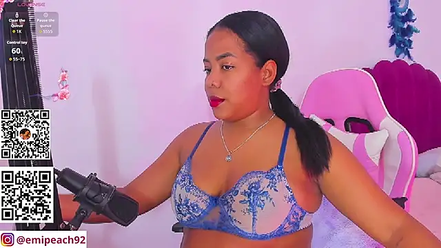 samanthaabloom online show from May 26, 1:15 am