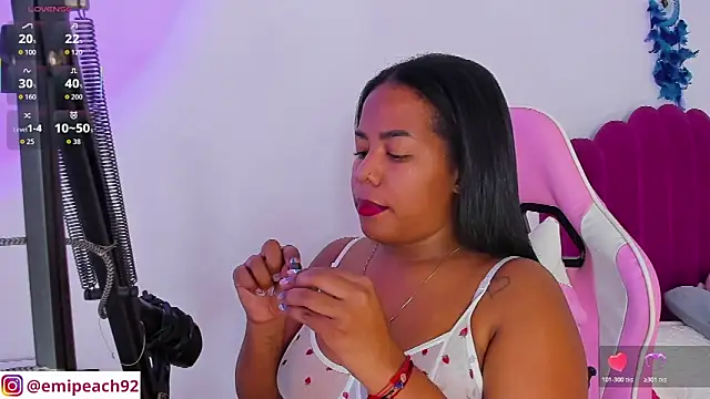 samanthaabloom online show from March 4, 3:25 am