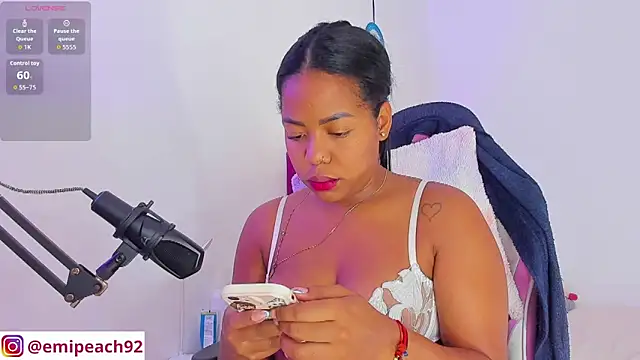 samanthaabloom online show from September 22, 3:29 pm