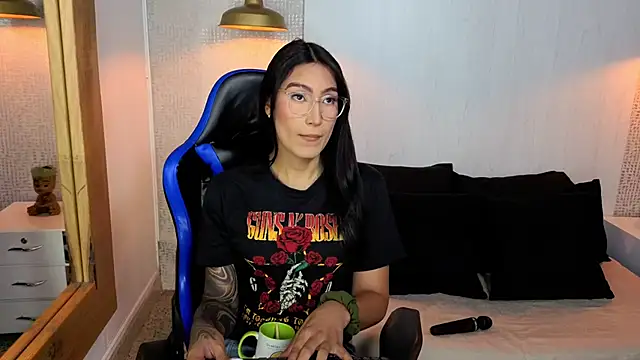 Taly Fox online show from March 9, 3:04 pm