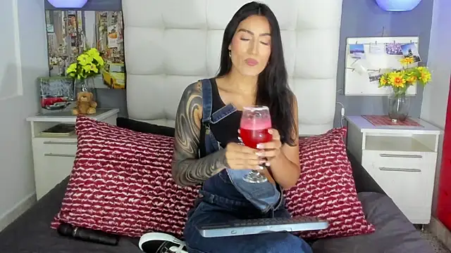 Taly Fox online show from November 29, 9:37 pm