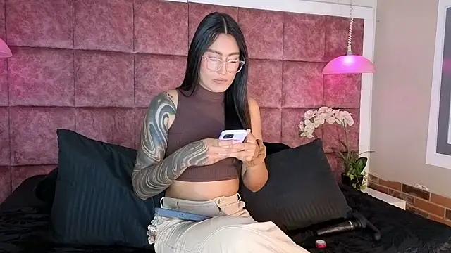 Taly Fox online show from June 19, 9:53 pm