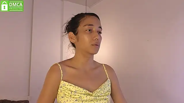 Snapshot of hot_little_bunny chatting on May 16, 9:58 pm hot little bunny online show from May 16, 9:58 pm