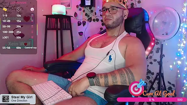 Snapshot of Xein_WoIf chatting on October 7, 3:51 am Xein WoIf online show from October 7, 3:51 am