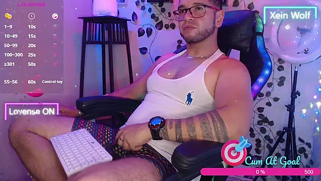 Snapshot of Xein_WoIf chatting on September 11, 2:11 am Xein WoIf online show from September 11, 2:11 am