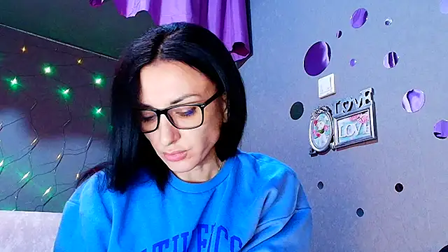 Siaconna online show from January 13, 5:44 am