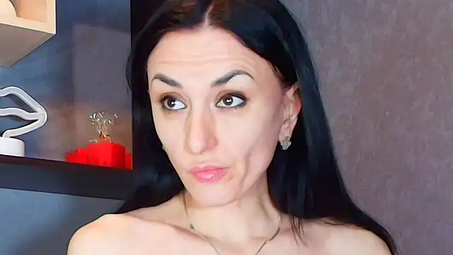 Snapshot of Siaconna chatting on March 6, 8:52 am Siaconna online show from March 6, 8:52 am