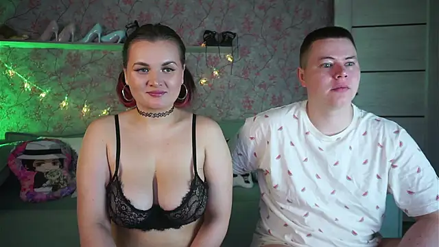 Snapshot of sexnadvoih chatting on January 4, 12:59 pm sexnadvoih online show from January 4, 12:59 pm