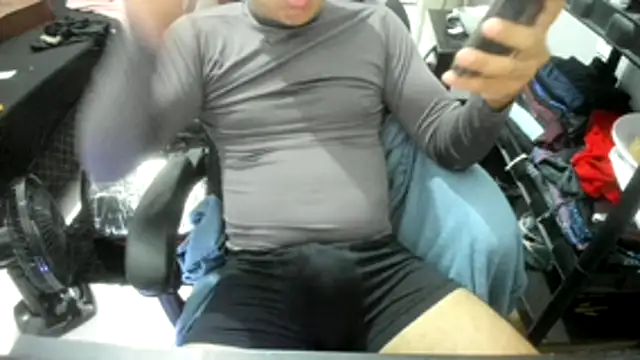 Novin18RJ online show from March 11, 12:32 pm