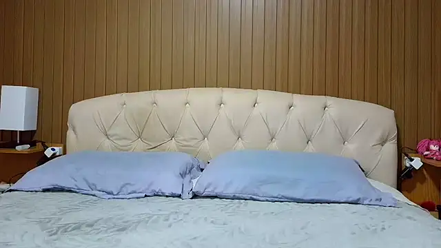 Snapshot of Kellynha_Sweet chatting on September 18, 10:35 pm Kellynha Sweet online show from September 18, 10:35 pm