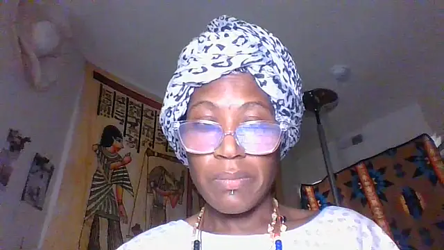 Snapshot of MinnysotaWinter500 chatting on July 22, 5:53 am MinnysotaWinter500 online show from July 22, 5:53 am