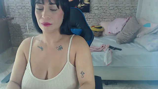 AlissonTyler4u online show from January 14, 10:24 pm