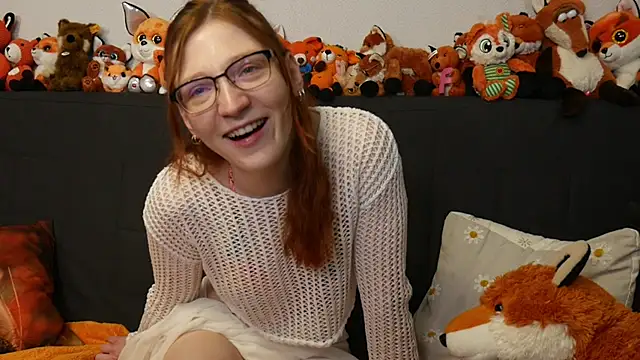 FinaFoxy online show from June 21, 12:44 pm