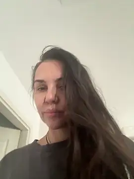 TaniaAmore online show from October 6, 9:43 am