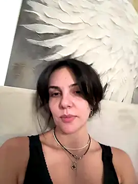 TaniaAmore online show from October 11, 7:15 pm