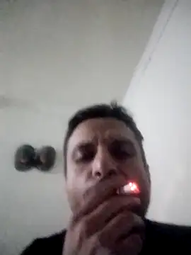 Snapshot of kevin613603 chatting on May 4, 5:44 am kevin613603 online show from May 4, 5:44 am