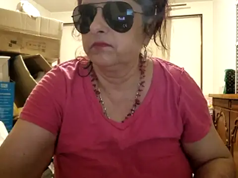 Snapshot of Samantha_Squirt@xh chatting on June 7, 11:21 pm Samantha Squirtxh online show from June 7, 11:21 pm