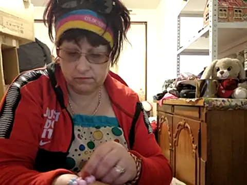 Samantha Squirtxh online show from March 2, 12:00 am