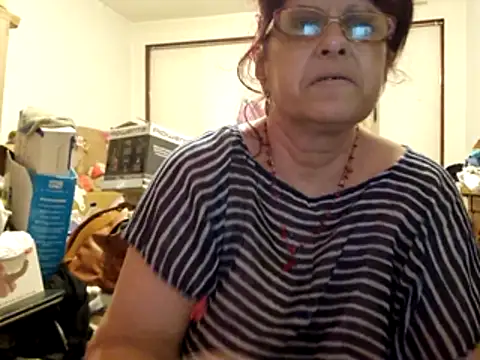 Snapshot of Samantha_Squirt@xh chatting on July 16, 11:02 pm Samantha Squirtxh online show from July 16, 11:02 pm
