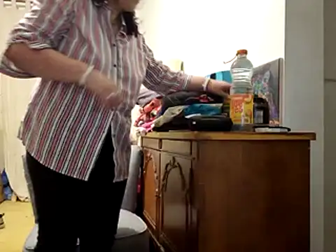 Snapshot of Samantha_Squirt@xh chatting on October 24, 1:48 am Samantha Squirtxh online show from October 24, 1:48 am