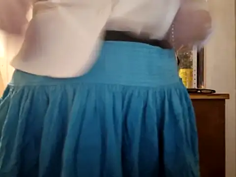 Snapshot of Samantha_Squirt@xh chatting on November 6, 1:20 am Samantha Squirtxh online show from November 6, 1:20 am