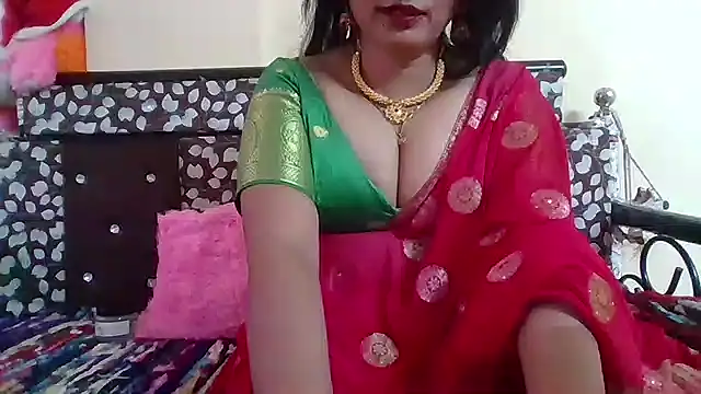 Snapshot of NautyBabe chatting on October 5, 8:05 am NautyBabe online show from October 5, 8:05 am