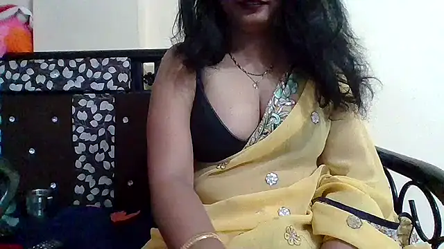 Snapshot of NautyBabe chatting on August 1, 11:58 pm NautyBabe online show from August 1, 11:58 pm