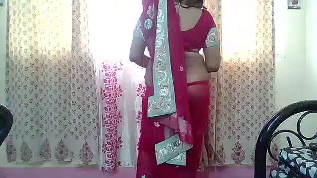NautyBabe online show from February 1, 7:28 am