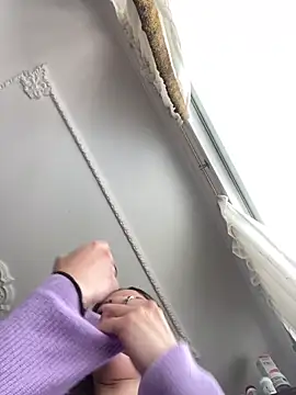 VickyJackson  online show from February 5, 4:03 pm