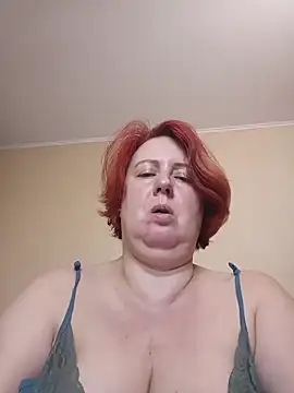Snapshot of NikolRedMilf chatting on September 23, 12:39 am NikolRedMilf online show from September 23, 12:39 am