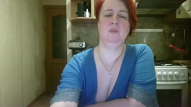 Snapshot of NikolRedMilf chatting on February 27, 9:47 pm NikolRedMilf online show from February 27, 9:47 pm