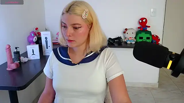 Ania jones online show from May 1, 9:31 pm
