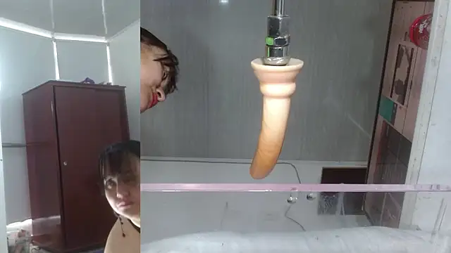 Snapshot of sammyEvans__ chatting on October 4, 11:34 am sammyEvans online show from October 4, 11:34 am