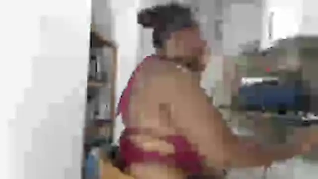 LiraRusso online show from November 9, 8:35 pm