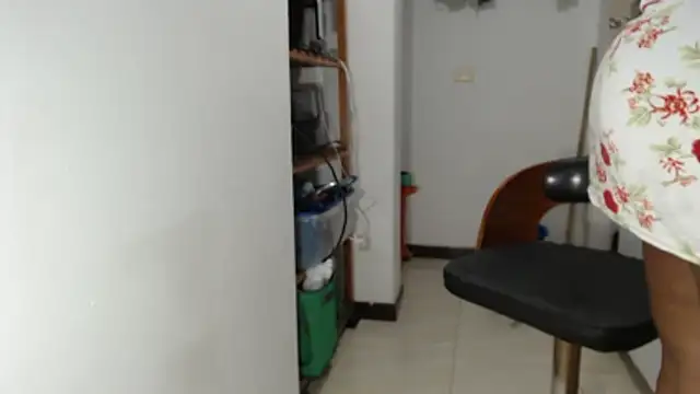 LiraRusso online show from April 8, 12:23 am