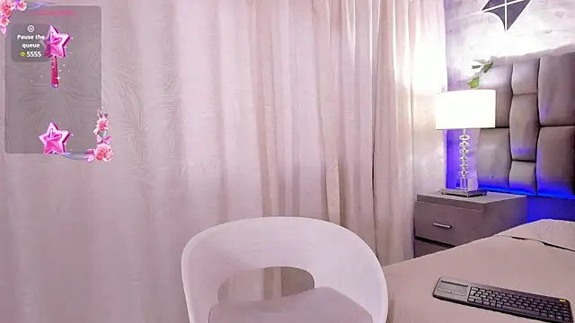 Snapshot of CinthiaCollins chatting on February 1, 11:16 pm CinthiaCollins online show from February 1, 11:16 pm